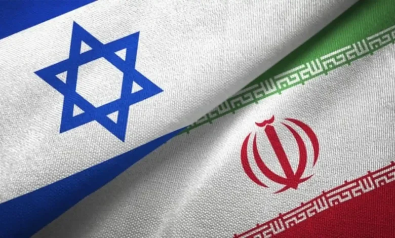 Ilustrasi Bendera dan Perang Israel Iran