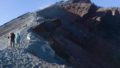 Jalur Pendakian ke Puncak Rinjani Ditutup