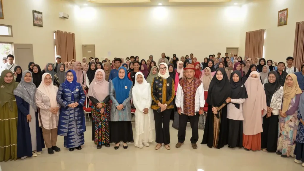 Kegiatan Sharing Session Entepreneur STKIP Taman Siswa Bima