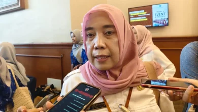 Kepala Dinas PUPR Kota Mataram Lale Widiahning Jalan Nuraksa - Batu Bolong