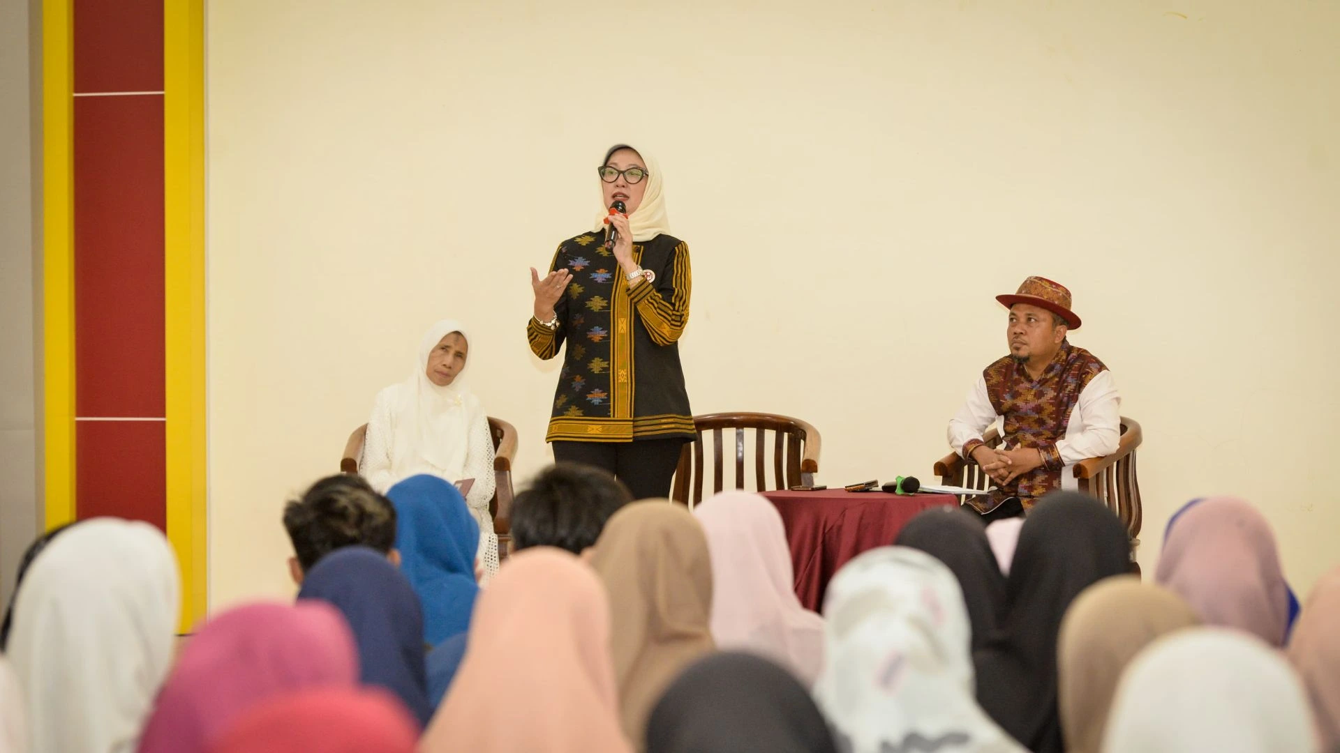 Ketua Dekranasda NTB Sinta Agathia Iqbal