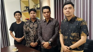 Mahasiswa KLU Datangi DPRD