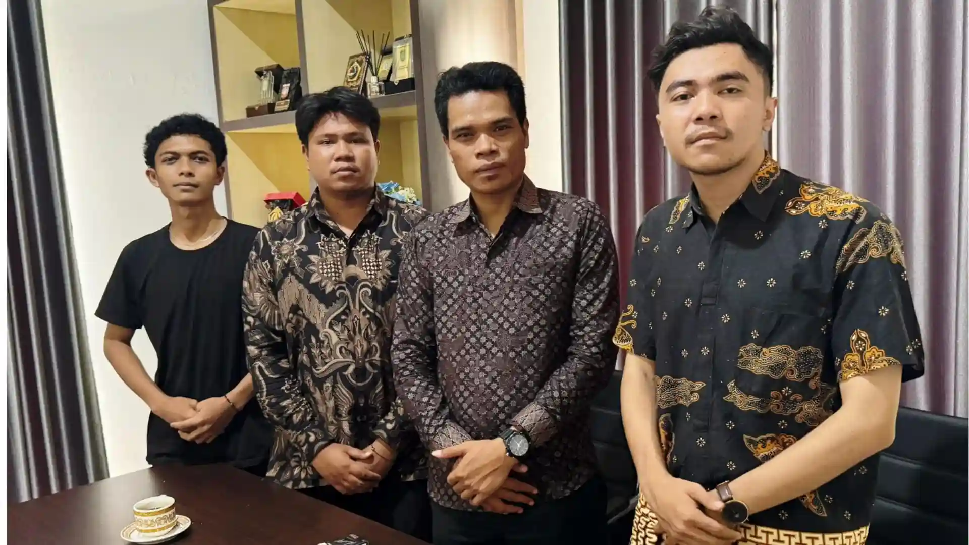 Mahasiswa KLU Datangi DPRD