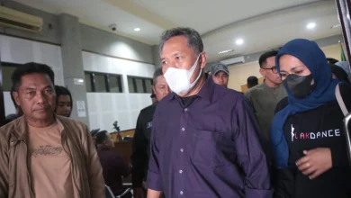 Mantan Bupati Lombok Barat Zaini Arony Bantah Dakwaan JPU