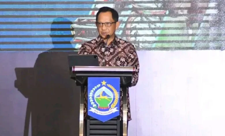 Mendagri Tito Karnavian Izinkan Pemda Rapat di Hotel