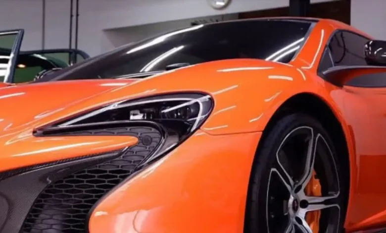 Mobil McLaren 650S Kesayangan Liana Saputri Anak Haji Isam