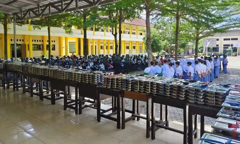 Pelaksanaan Program MBG di SMKN 1 Mataram