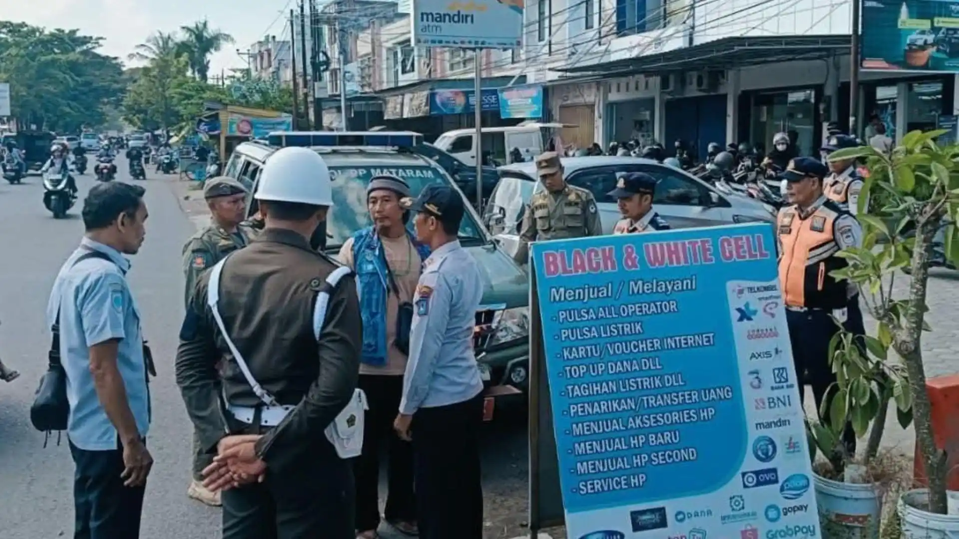 Penindakan Juru Parkir Jukir Ilegal dan Bandel di Kota Mataram