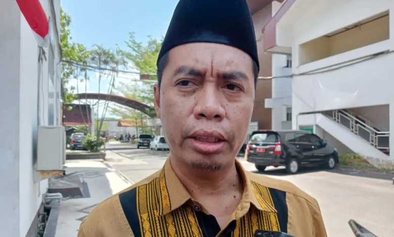 Plt Kepala Dinas ESDM NTB Wirawan Ahmad Pemprov PAD Koperasi Tambang