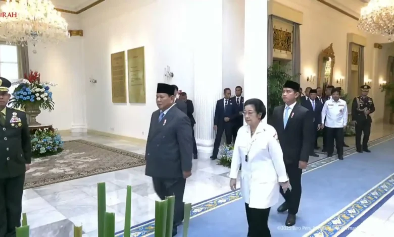 Prabowo, Megawati, Gibran bertemu saat Upacara Hari Lahir Pancasila 2025