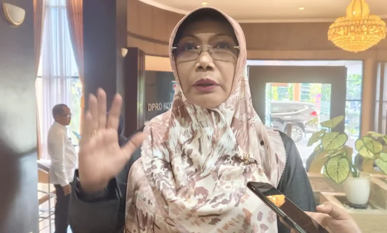 Sekretaris Komisi IV DPRD Kota Mataram Nyayu Ernawati Prostitusi di Mataram