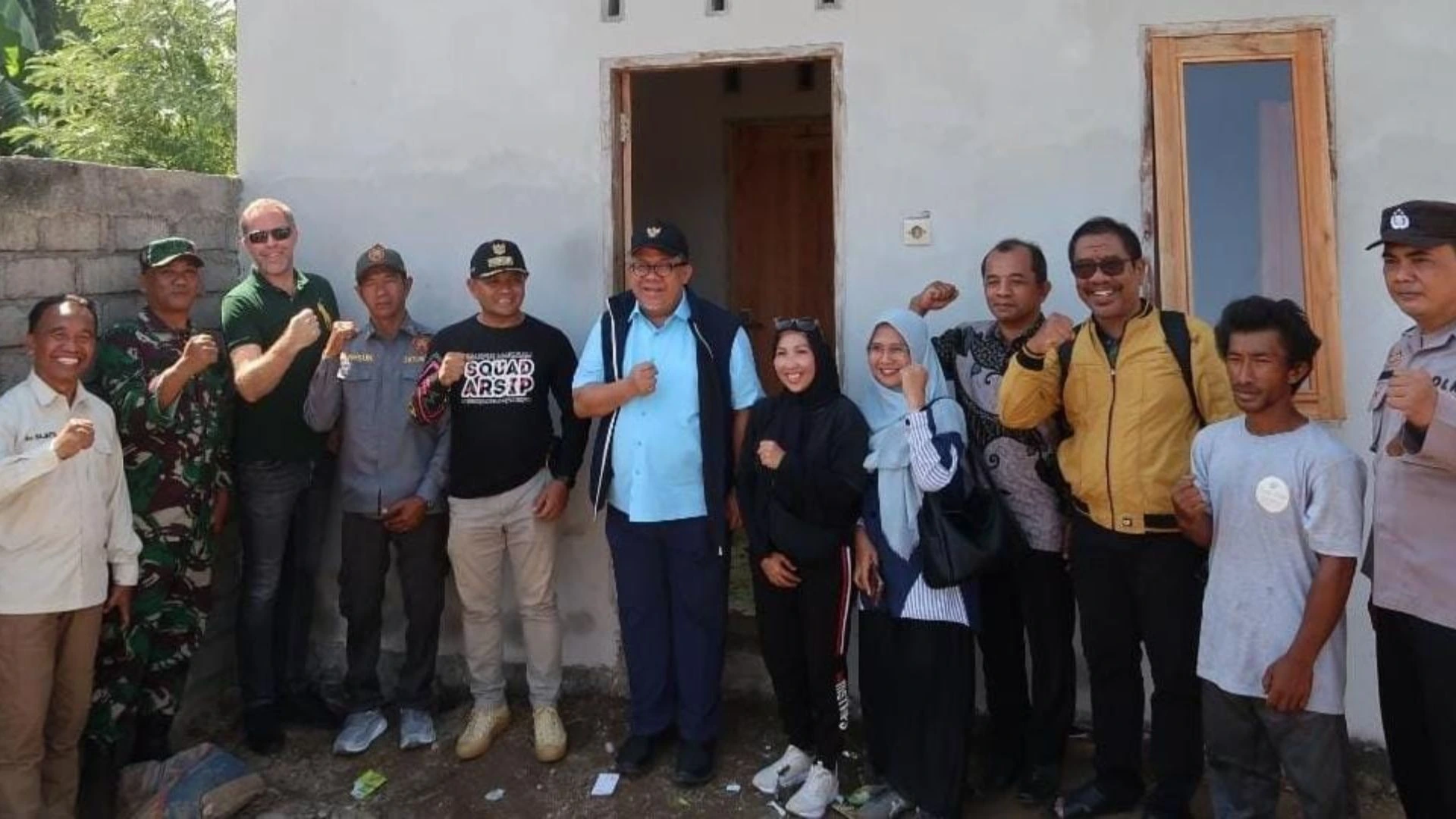 Tinjau Rumah Tidak Layak Huni di Mataram