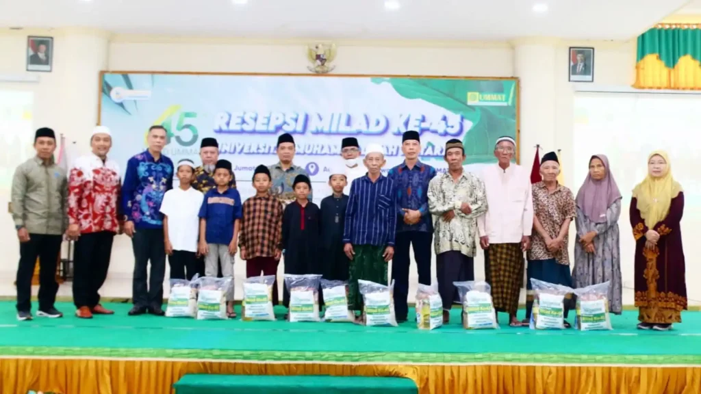 Ummat Salurkan Bantuan ke Masyarakat
