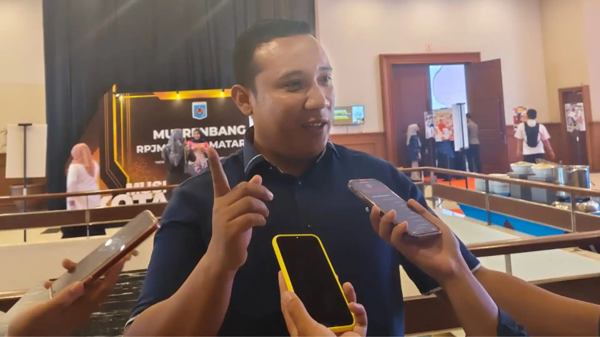 Wakil Ketua Komisi III DPRD Kota Mataram Ahmad Azhari Gufron Krisis Air Bersih