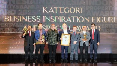 Wakil Menteri PKP Fahri Hamzah 19 Tahun Indonesia Property & Bank Award 2025