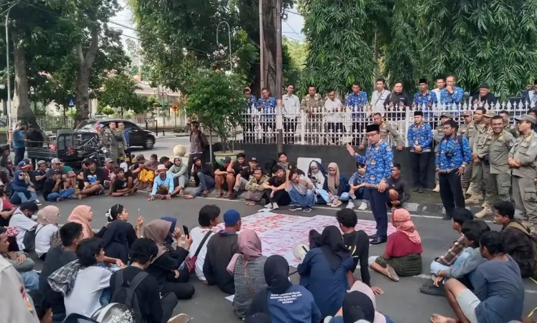 Warga Pondok Prasi Tuntut Ganti Rugi ke Pemkot Mataram