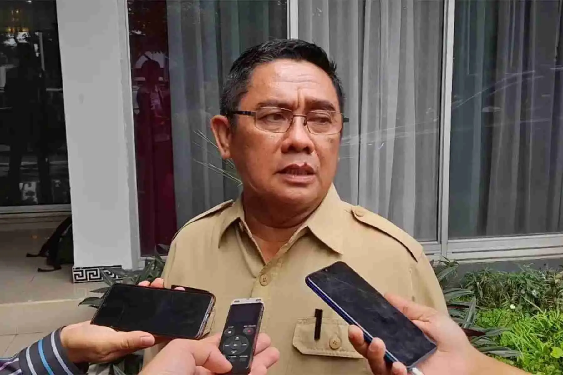 Kepala Dinas Kadis Dikbud NTB Abdul Aziz Kasus Proyek Smart Class