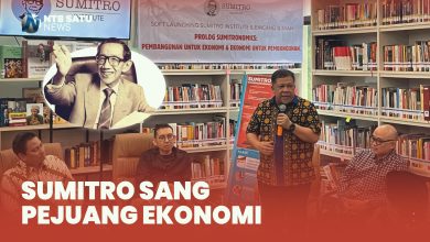 Sumitro Sang Begawan Ekonomi