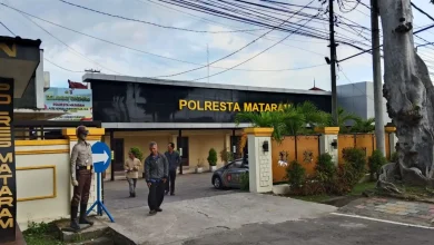 Gedung Polresta Mataram