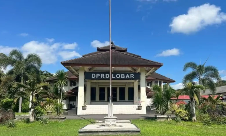 Gedung DPRD Lombok Barat Lobar