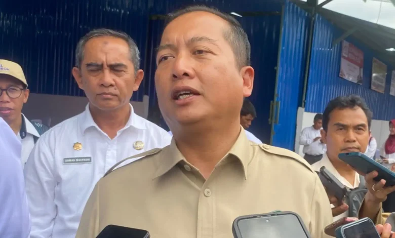 Gubernur NTB Lalu Muhamad Iqbal Dugaan Bagi-bagi Uang Siluman DPRD