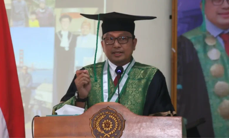 Guru Besar Ilmu Lingkungan Universitas Muhammadiyah Mataram Prof. Joni Safaat