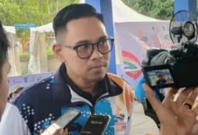Ketua Panitia Pelaksana Fornas VIII NTB 2025 Nauvar Furqani Farinduan Inorga Perlihatkan Tubuh Seksi