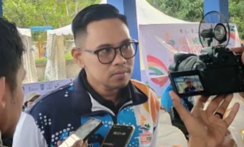 Ketua Panitia Pelaksana Fornas VIII NTB 2025 Nauvar Furqani Farinduan Inorga Perlihatkan Tubuh Seksi
