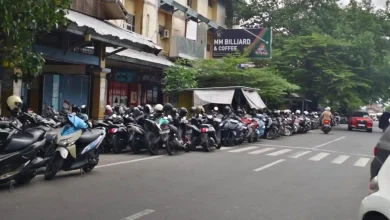 Lokasi Parkir di Samping Mataram Mal