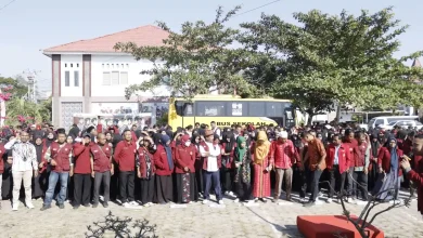 Pelepasan Mahasiswa KKN-PPL Terpadu Angkatan IX STKIP Taman Siswa Bima