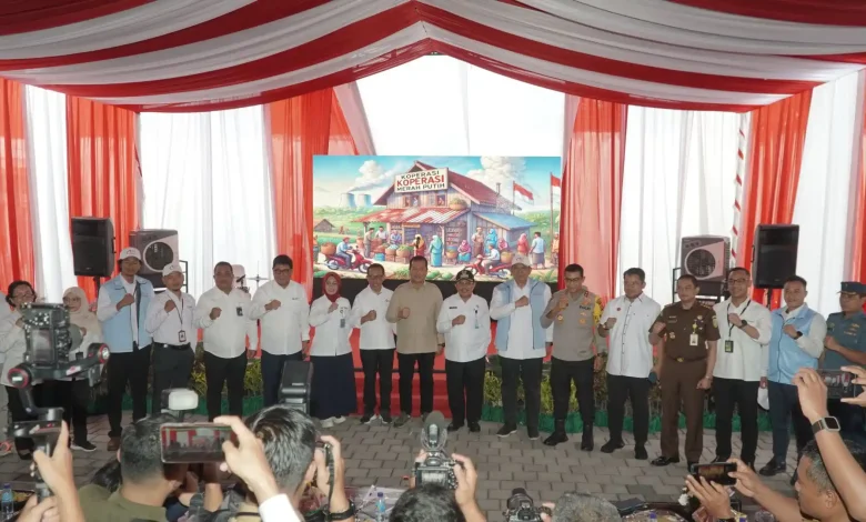 Peluncuran Koperasi Merah Putih Telkom Nusra
