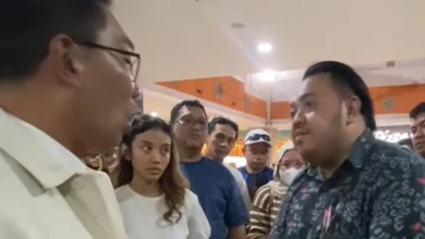 Penumpang Pesawat Super Air Jet Denpasar - Jakarta di Bandara Bali