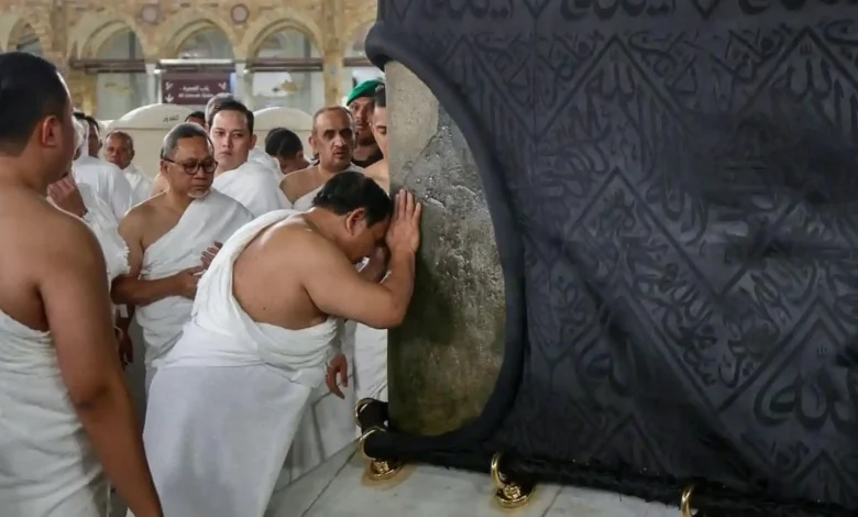 Prabowo Umrah saat Kunjungan Kenegaraan ke Arab Saudi