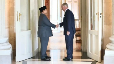Raja Belgia Philippe Sambut Hangat Prabowo di Istana Laeken
