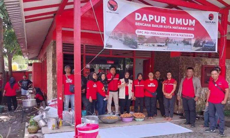 DPC PDIP Kota Mataram Buka Dapur Umum untuk Korban Banjir
