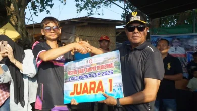 Bupati Lombok Timur Haerul Warisin Festival Balap Sampan Tradisional Ekas