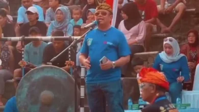 Bupati Lombok Barat Lalu Ahmad Zaini LAZ Festival Peresean Bupati Lobar Cup 2025
