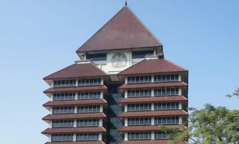 Gedung Rektorat UI Masuk Kampus di Indonesia yang Diragukan Integritas Ilmiahnya