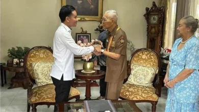 Gibran Rakabuming Raka Bertemu Try Sutrisno