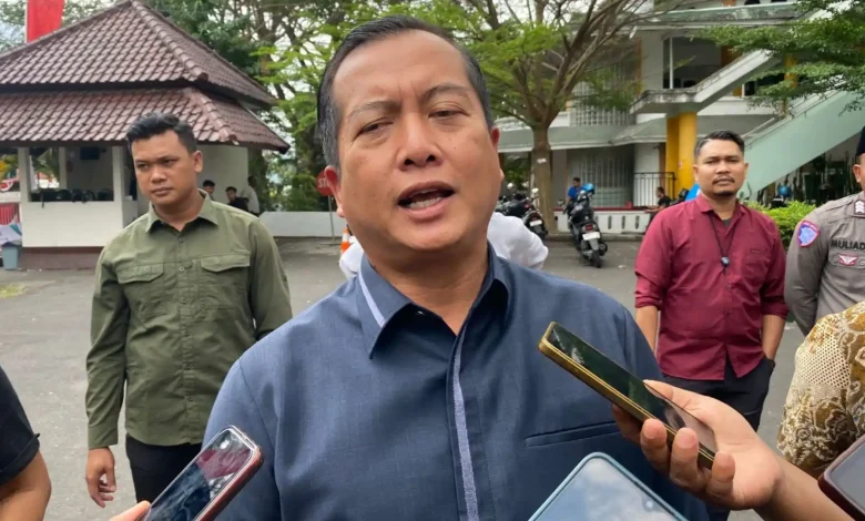 Gubernur NTB Lalu Muhamad Iqbal Nasib Honorer Pemprov