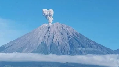 Gunung Semeru Kembali Erupsi