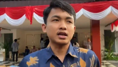 Ketua BEM Unram Lalu Nazir Huda Koordinator Umum Aliansi Mahasiswa dan Rakyat NTB