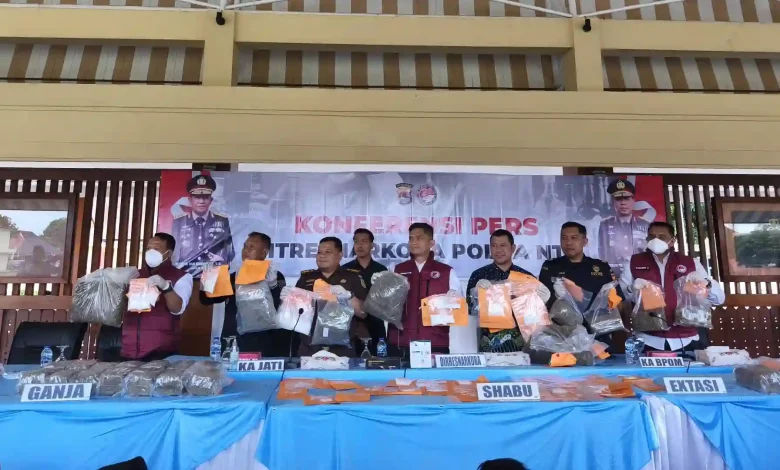 Konferensi pers peredaran narkoba Polda NTB merusakan Sektor Wisata Pariwisata