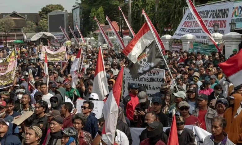 Massa Aksi Demontrasi Pati Kenaikan PBB