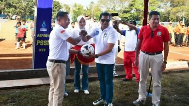 Pembukaan Piala Soeratin U-17 Lombok Timur Bupati Haerul Warisin