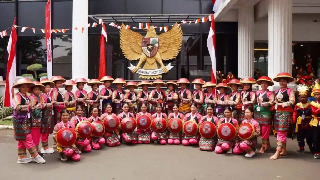 Penari The Spirit of Sasambo Tampil di Istana Negara