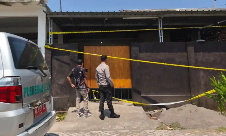 Tampak Depan Rumah Perempuan Diduga Dibunuh Kekasih di Lombok Barat Dicor