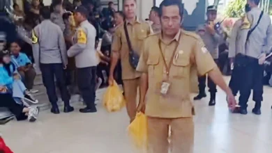 Aksi Demonstrasi di Kantor DPRD Kabupaten Lombok Timur