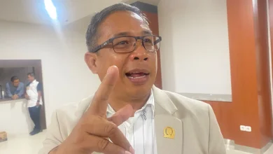Anggota Banggar DPRD Provinsi NTB Muhammad Aminurlah Maman Gaji Tim Percepatan Gubernur