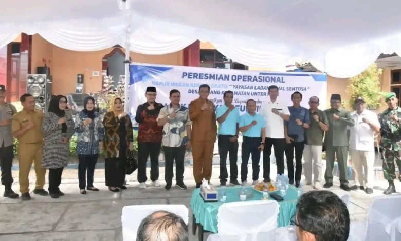 Bupati Jarot Resmikan Dapur MBG di Unter Iwes